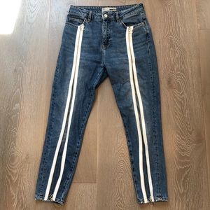 Topshop Moto Boyfriend Jeans w/ zipper detail